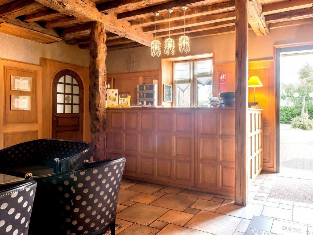 Hotel Logis La Grassinais 3*