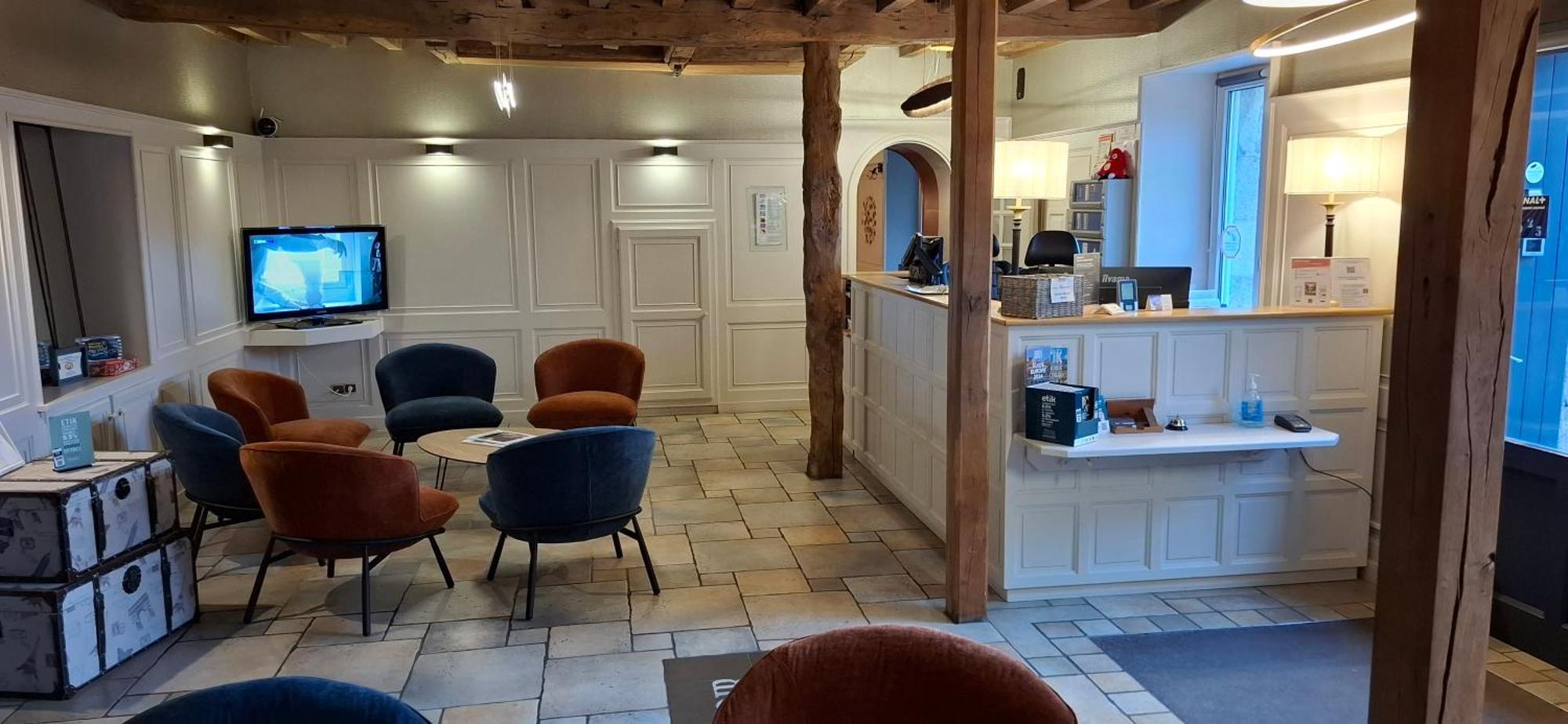 Logis La Grassinais 3*