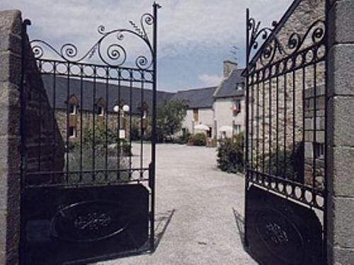 Logis La Grassinais 3*